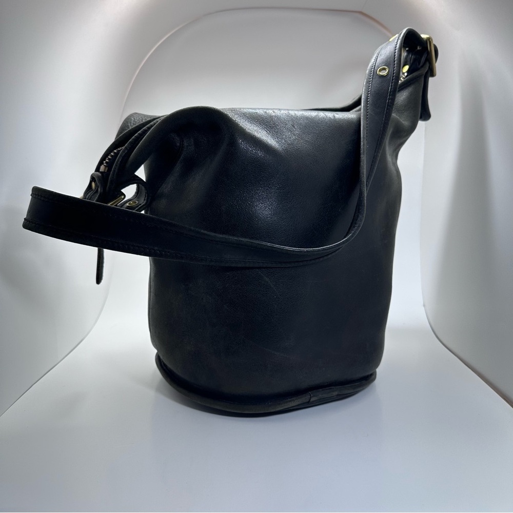 Vintage Coach Old Coach Duffle Bucket Feed Sac 9085 Black Leather Zip Pouch